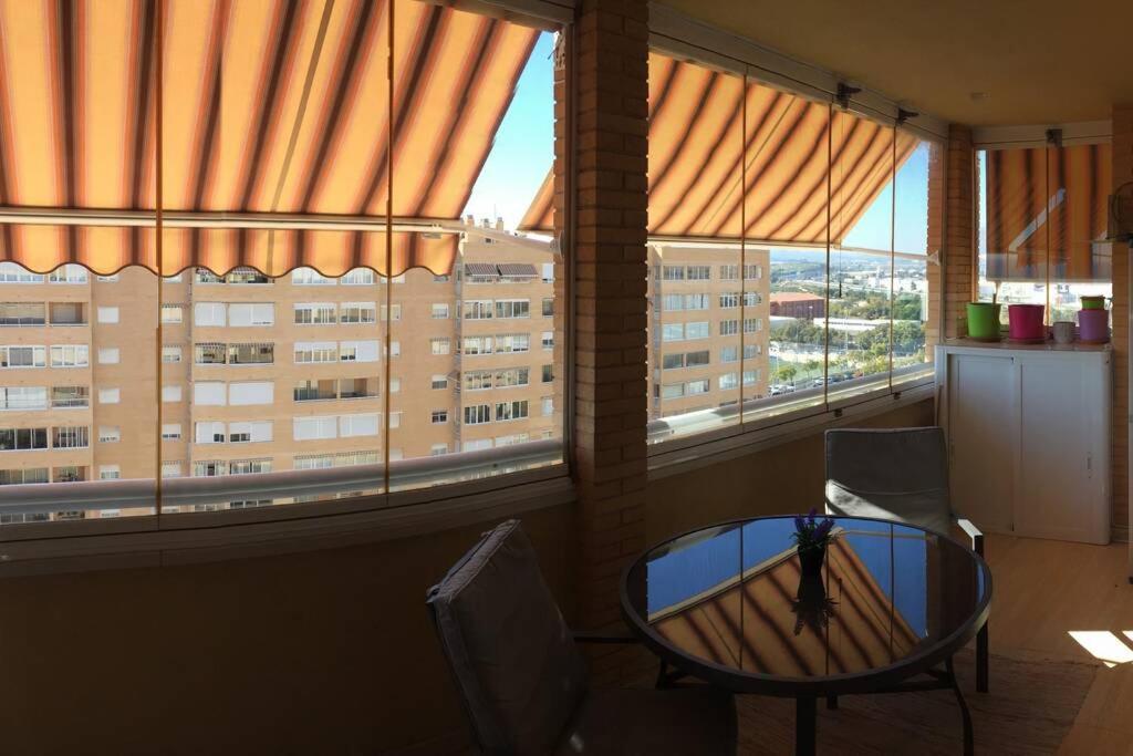 Beautiful Apartment With Swimming Pool And Beach Alicante Exterior foto